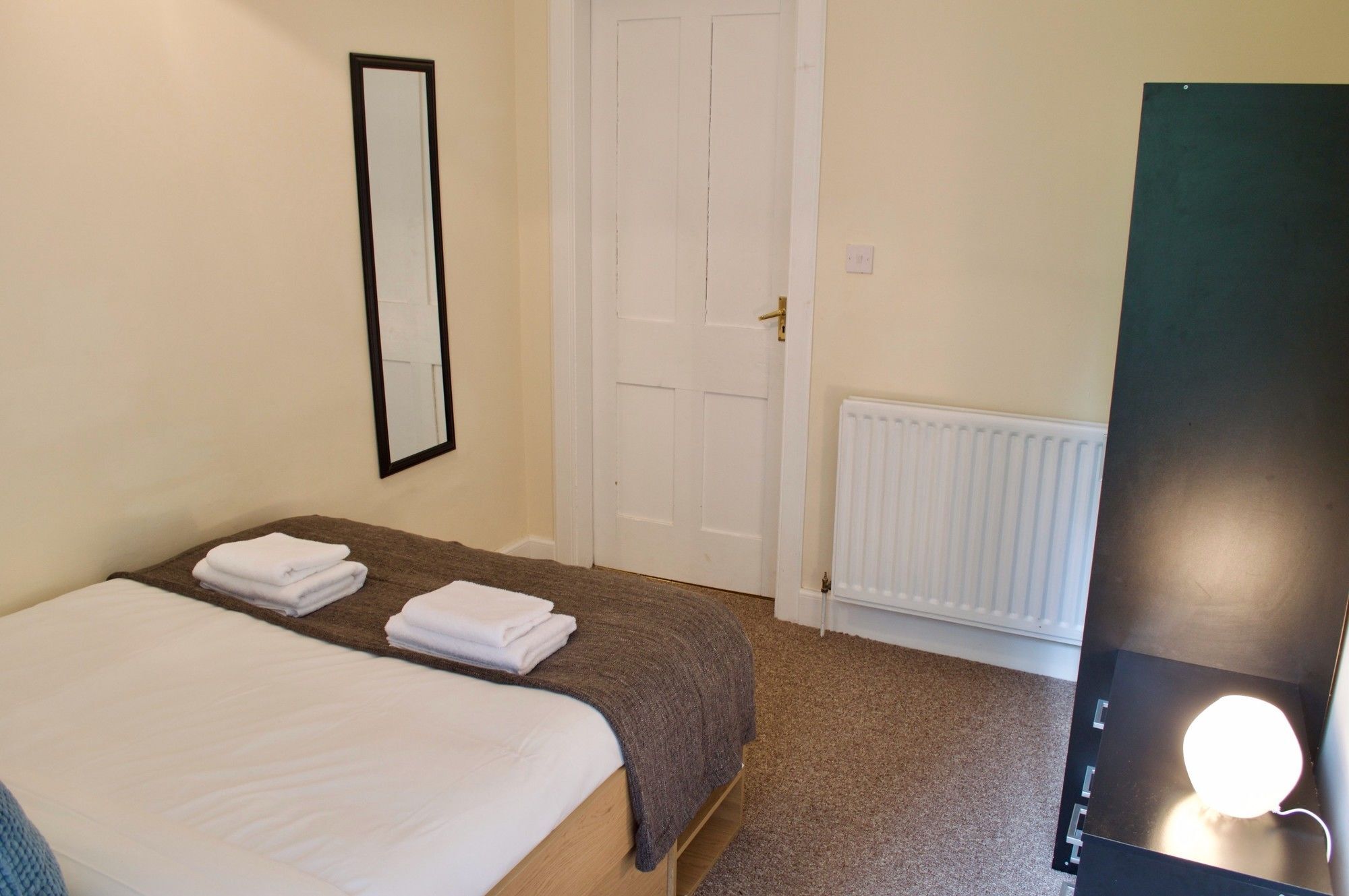 3 Bedroom Apartment Accommodates 8 EDI Exterior foto